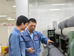 致敬劳模 新疆天山纺织朱开利：34年投身新疆纺